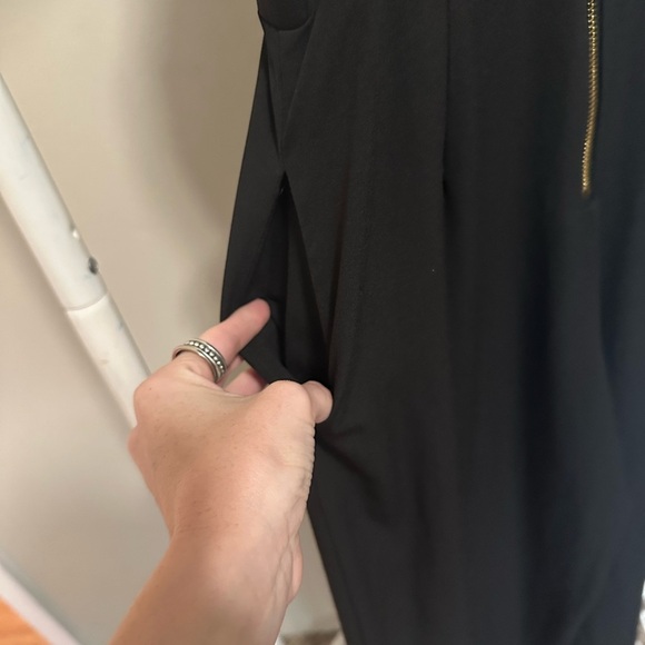 Gianni Bini Black Straight Leg Sleeveless Jumpsuit with cut outs size small - Picture 6 of 9